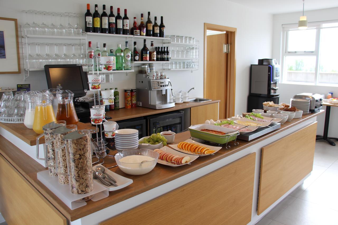 Apt. Hotel Hjalteyri ภายนอก รูปภาพ